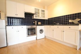 2 bedroom Apartment...